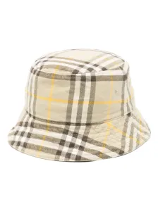BURBERRY - Hat With Check Motif #1394904