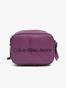 Calvin Klein Jeans Sculpted Camera Bag 1 Umhängetasche Lila