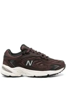 NEW BALANCE - Sneakers With Logo #1081178