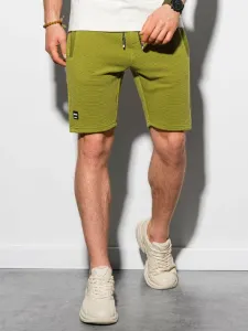 Ombre Clothing Shorts Grün